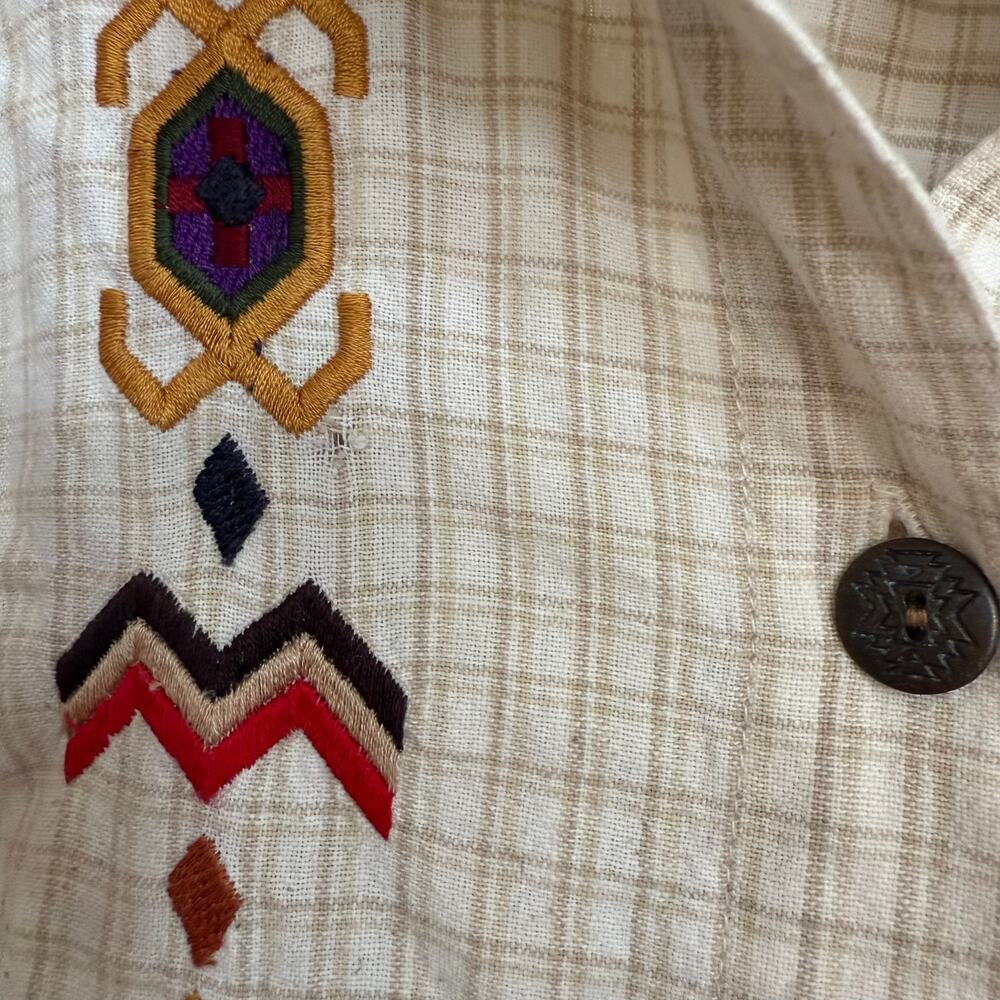 Vintage CST Sport Embroidered Aztec Western Beige Size 2X Button down - Picture 7 of 11